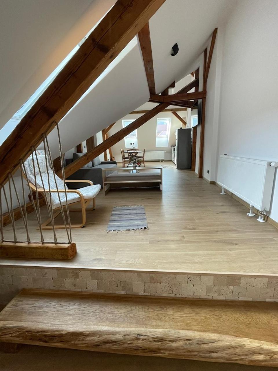 Residence 48 Beautiful Building Within Moments From The Old Town Of Braşov Eksteriør billede
